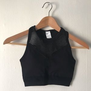 Mesh Detailed Sports Bra